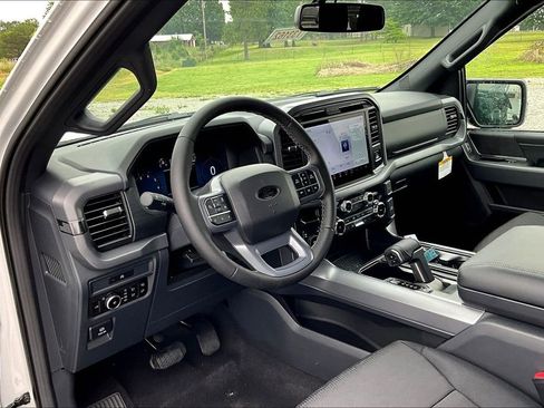 Used 2025 Ford F150 XLT w/ Equipment Group 302A MID AWD/4WD image 9