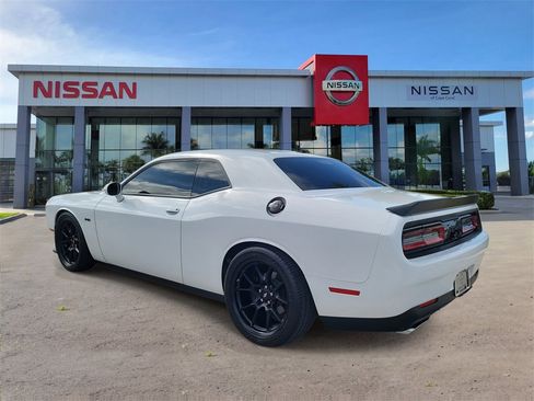 Used 2023 Dodge Challenger R/T w/ Blacktop Package image 6