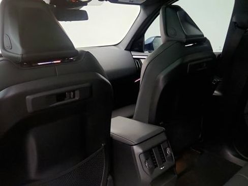 Used 2026 BMW X3 xDrive30i w/ Premium Package AWD/4WD image 45