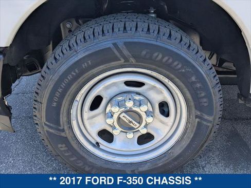 Used 2017 Ford F350 XL w/ Power Equipment Group RWD image 9