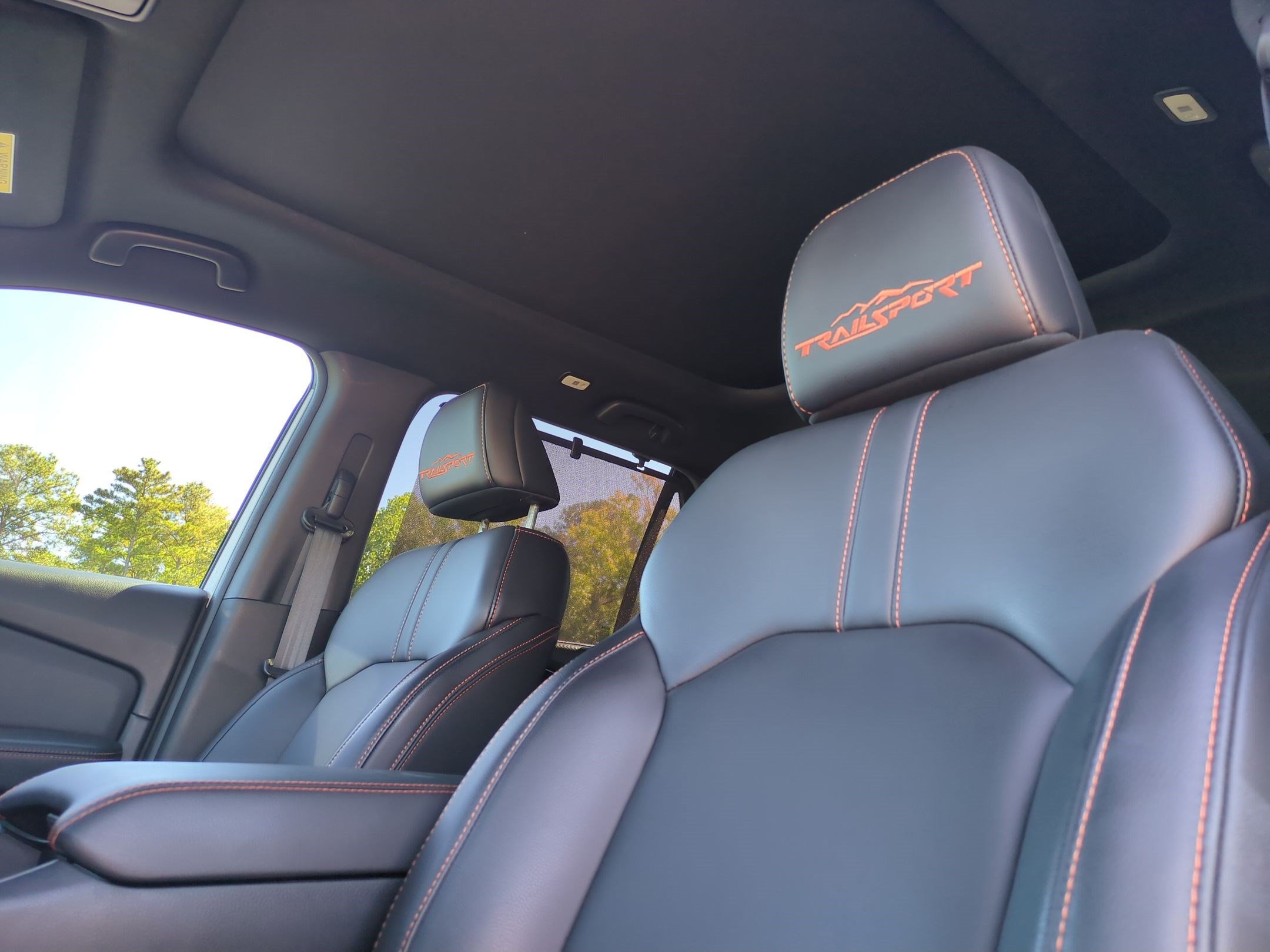 Used 2025 Honda Pilot TrailSport image 15