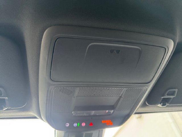 Used 2025 Chevrolet Equinox LT w/ Convenience Package II FWD image 26