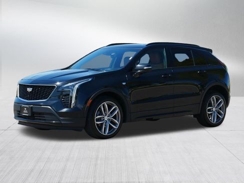 Used 2020 Cadillac XT4 Sport AWD/4WD image 2