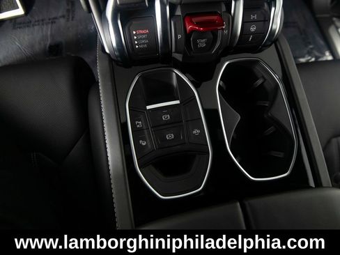 Used 2023 Lamborghini Urus S AWD/4WD image 30