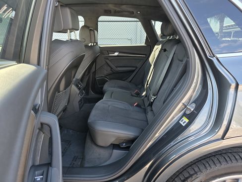 Certified 2024 Audi SQ5 Premium Plus w/ Premium Plus Package image 17