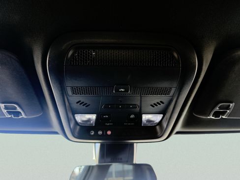 Used 2024 Cadillac XT5 Premium Luxury image 39