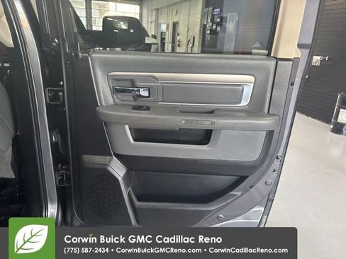 Used 2014 RAM 1500 Big Horn image 31