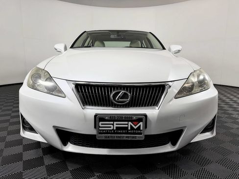 Used 2011 Lexus IS 250 AWD w/ Premium Pkg Value Edition image 4