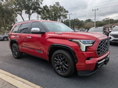 Used 2025 Toyota Sequoia Platinum image 9