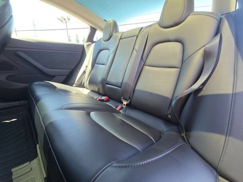 Used 2023 Tesla Model 3 Standard Range RWD image 17
