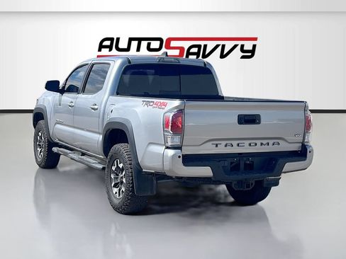 Used 2021 Toyota Tacoma TRD Off-Road w/ Technology Package AWD/4WD image 5