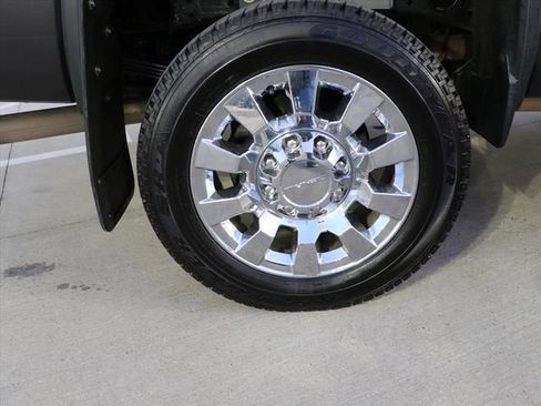 Used 2016 GMC Sierra 2500 Denali w/ Driver Alert Package image 7