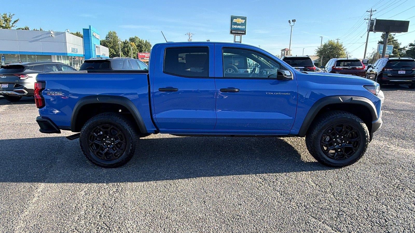 New 2026 Chevrolet Colorado Trail Boss AWD/4WD image 7