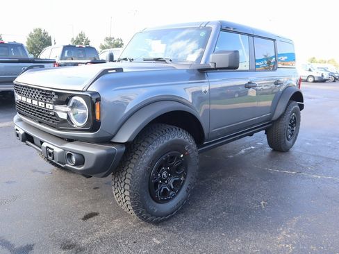 New 2025 Ford Bronco Big Bend w/ Black Diamond Package image 13