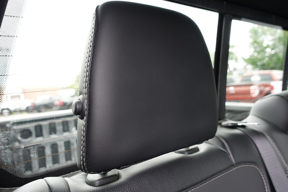 Used 2022 RAM 1500 Sport w/ Rebel Level 2 Equipment Group AWD/4WD image 29