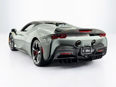 Used 2024 Ferrari SF90 Spider AWD/4WD image 2