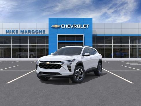 New 2026 Chevrolet Trax LT FWD image 8