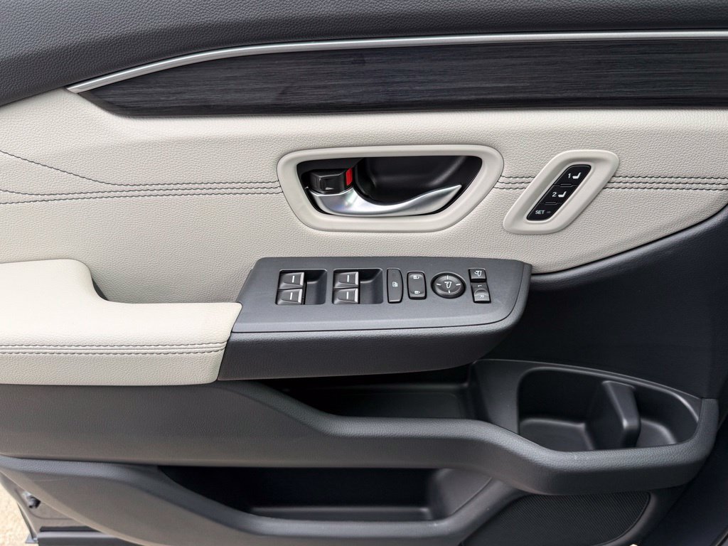 Certified 2026 Honda Pilot Touring image 28