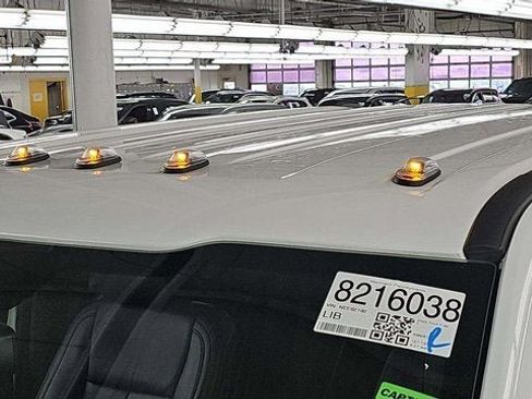 Used 2022 Ford F350 Lariat w/ Lariat Ultimate Package image 14