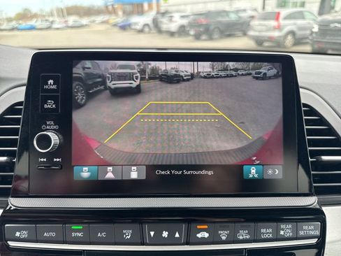 Used 2025 Honda Odyssey Sport-L image 25