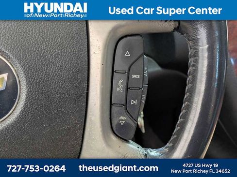 Used 2011 Chevrolet Tahoe LTZ AWD/4WD image 35