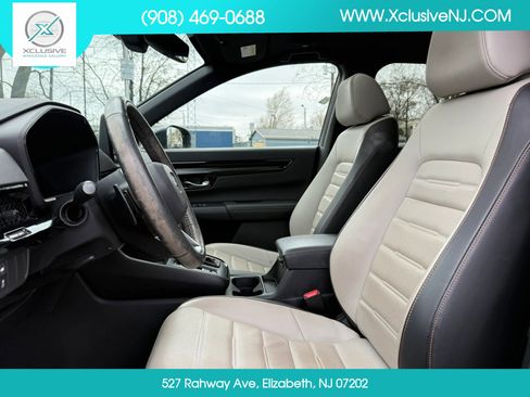 Used 2023 Honda CR-V Sport Touring image 8