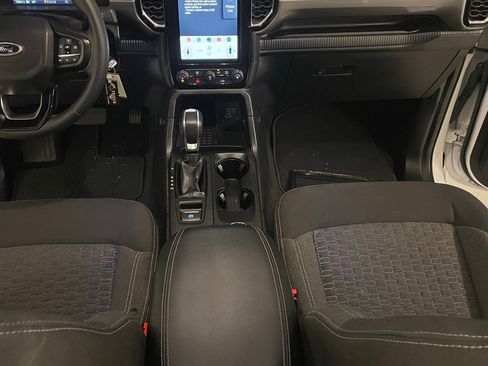 Used 2024 Ford Ranger XLT w/ FX4 Off-Road Package image 9