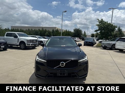Certified 2024 Volvo XC60 T8 Ultimate w/ Protection Package Premier AWD/4WD image 2