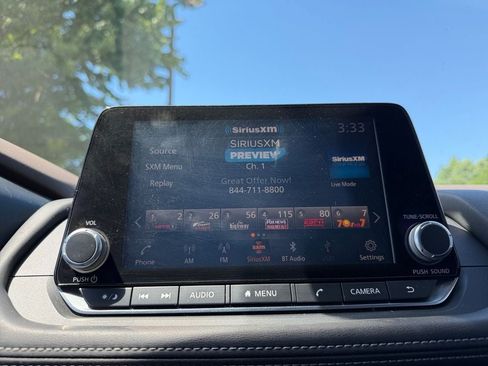 Used 2021 Nissan Rogue SL FWD image 17