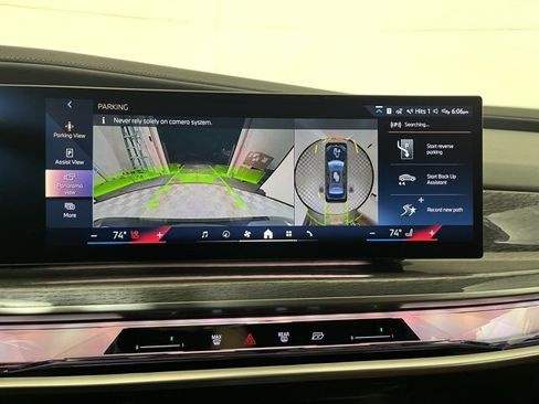 Used 2024 BMW 760i xDrive w/ Executive Package image 17