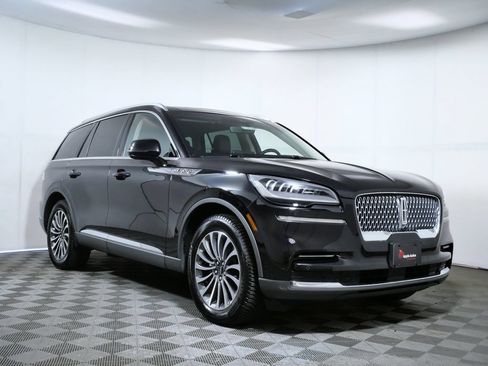 Certified 2022 Lincoln Aviator AWD w/ Premium Package image 1