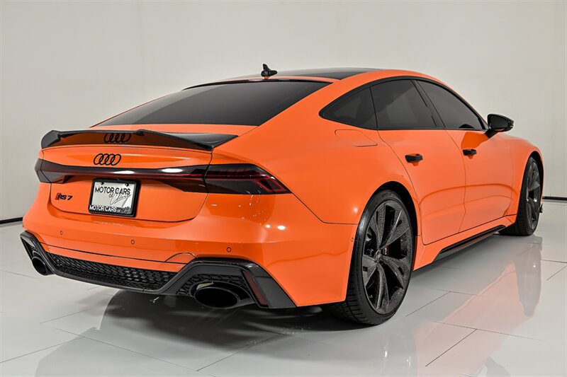 Used 2021 Audi RS 7 Sportback w/ Carbon Optic Package AWD/4WD image 14