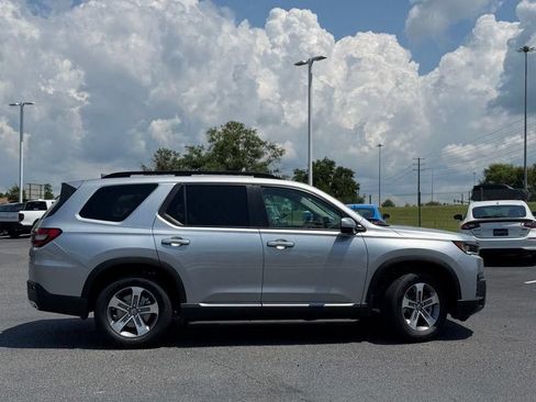 New 2026 Honda Pilot EX-L image 5