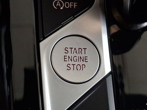 Used 2023 BMW X3 xDrive30i w/ Convenience Package image 22