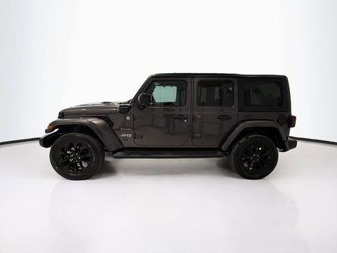 Used 2021 Jeep Wrangler Unlimited Sahara image 4
