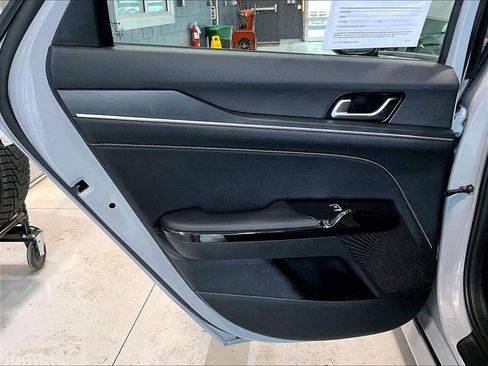 Used 2025 Kia K5 GT-Line image 21