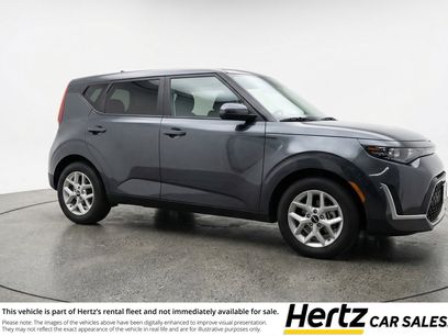 Used 2025 Kia Soul LX w/ LX Technology Package