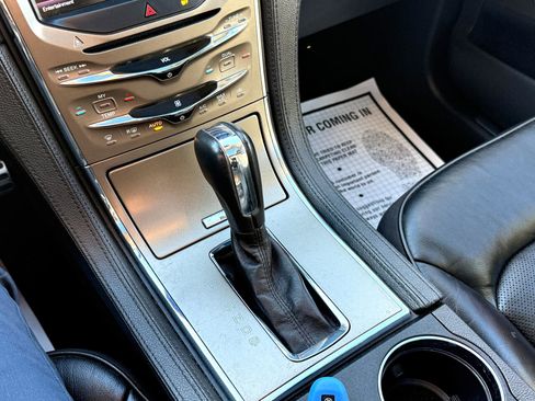 Used 2014 Lincoln MKX AWD w/ Equipment Group 102A image 27