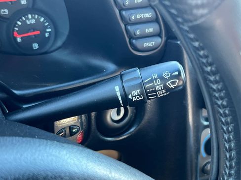 Used 2003 Chevrolet Corvette Convertible w/ Preferred Equipment Group1 RWD image 18