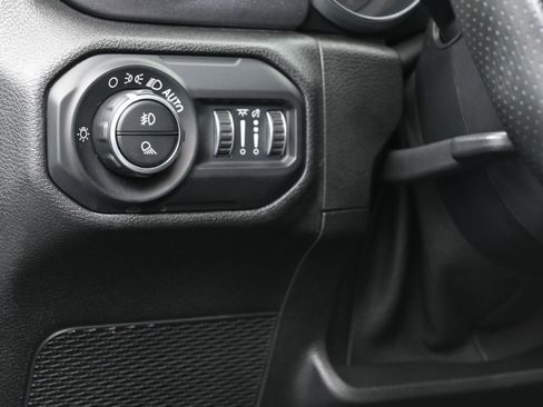 Used 2020 Jeep Gladiator Mojave w/ Trailer Tow Package AWD/4WD image 23