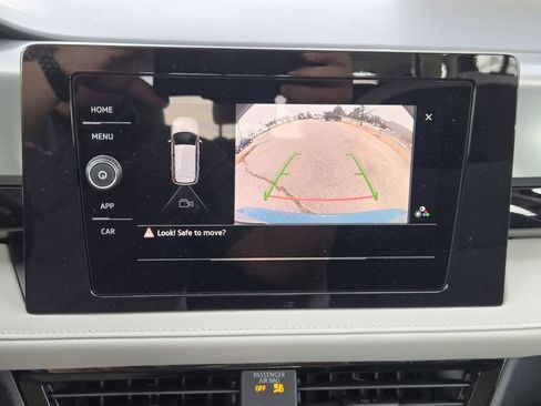 New 2026 Volkswagen Taos S image 14