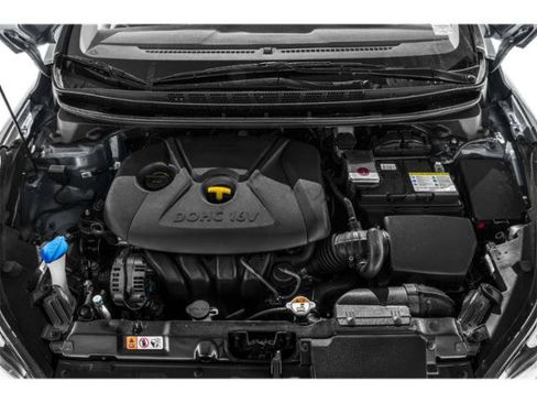Used 2015 Hyundai Elantra SE w/ Option Group 03 FWD image 17