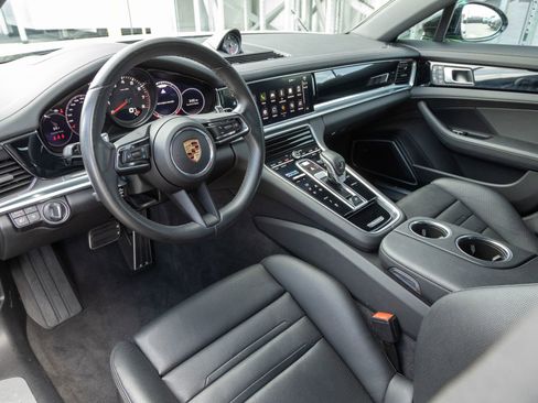 Certified 2023 Porsche Panamera 4S AWD/4WD image 4