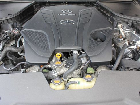 Used 2019 INFINITI Q50 Luxe w/ Essential Package (3.0T Luxe) image 25