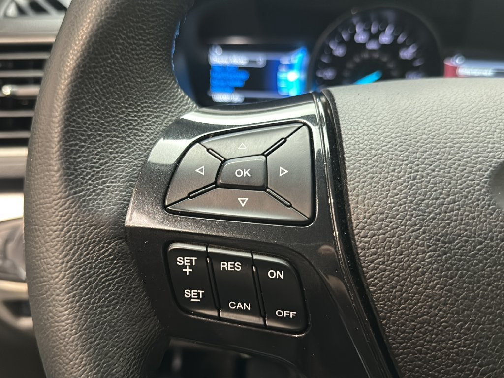 Used 2019 Ford Explorer XLT w/ Equipment Group 202A AWD/4WD image 26
