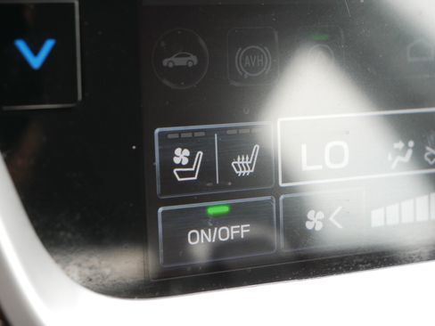 Certified 2024 Subaru Legacy Touring XT AWD/4WD image 28