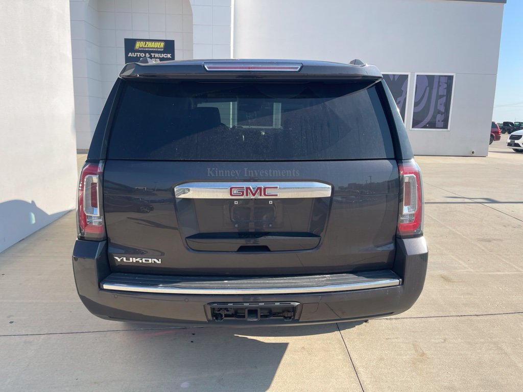 Used 2015 GMC Yukon Denali w/ Premium Package AWD/4WD image 4
