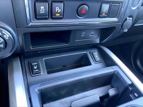 Certified 2023 Nissan Titan SV w/ SV Convenience Package image 24