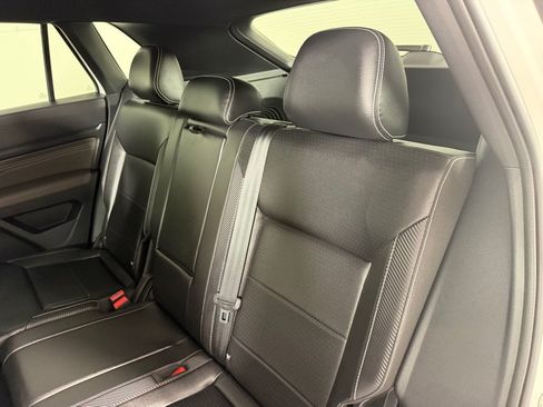 Used 2021 Volkswagen Atlas Cross Sport SE w/ Luggage Net & Mats Package FWD image 19