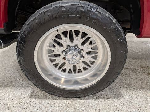 Used 2024 Ford F250 Limited w/ FX4 Off-Road Package image 14